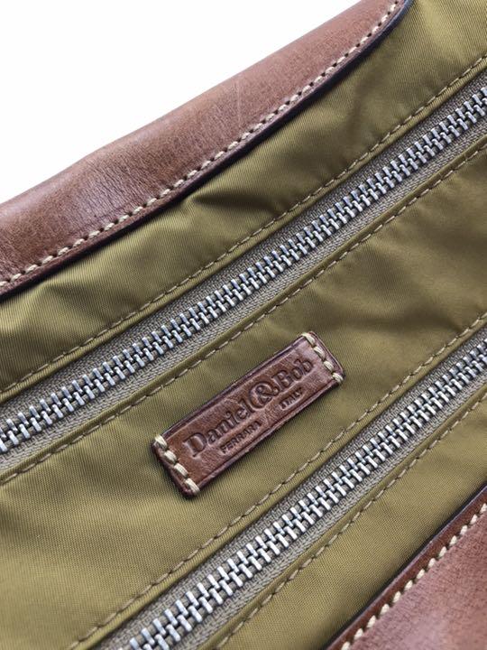 ダニエルボブ Daniel & bob ショルダーバッグ ボディーバッグ ダニエルボブ Daniel & bob ショルダーバッグ ボディーバッグ