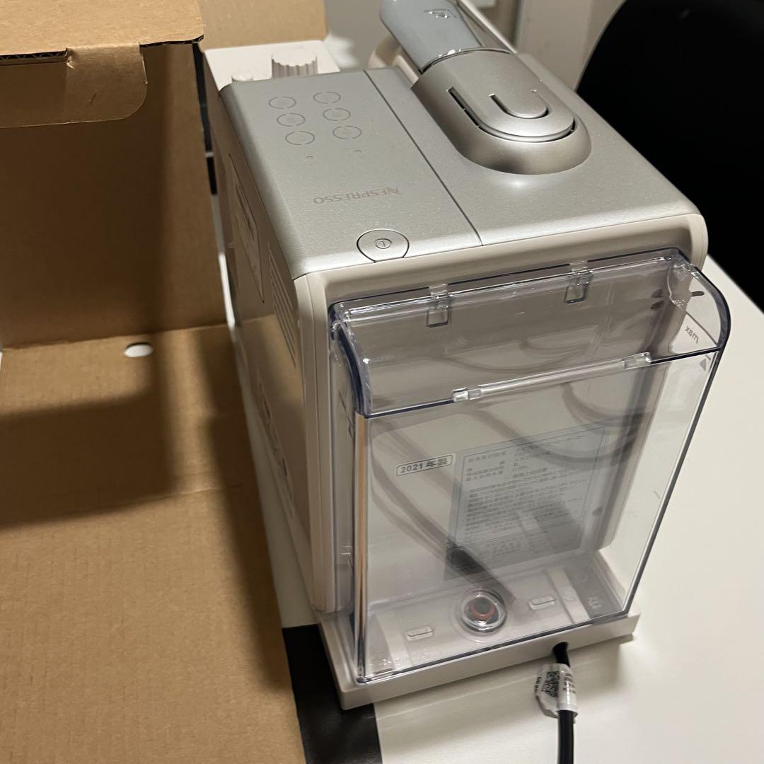 NESPRESSO ラティシマ タッチ プラス F521 -SI-W - メルカリ