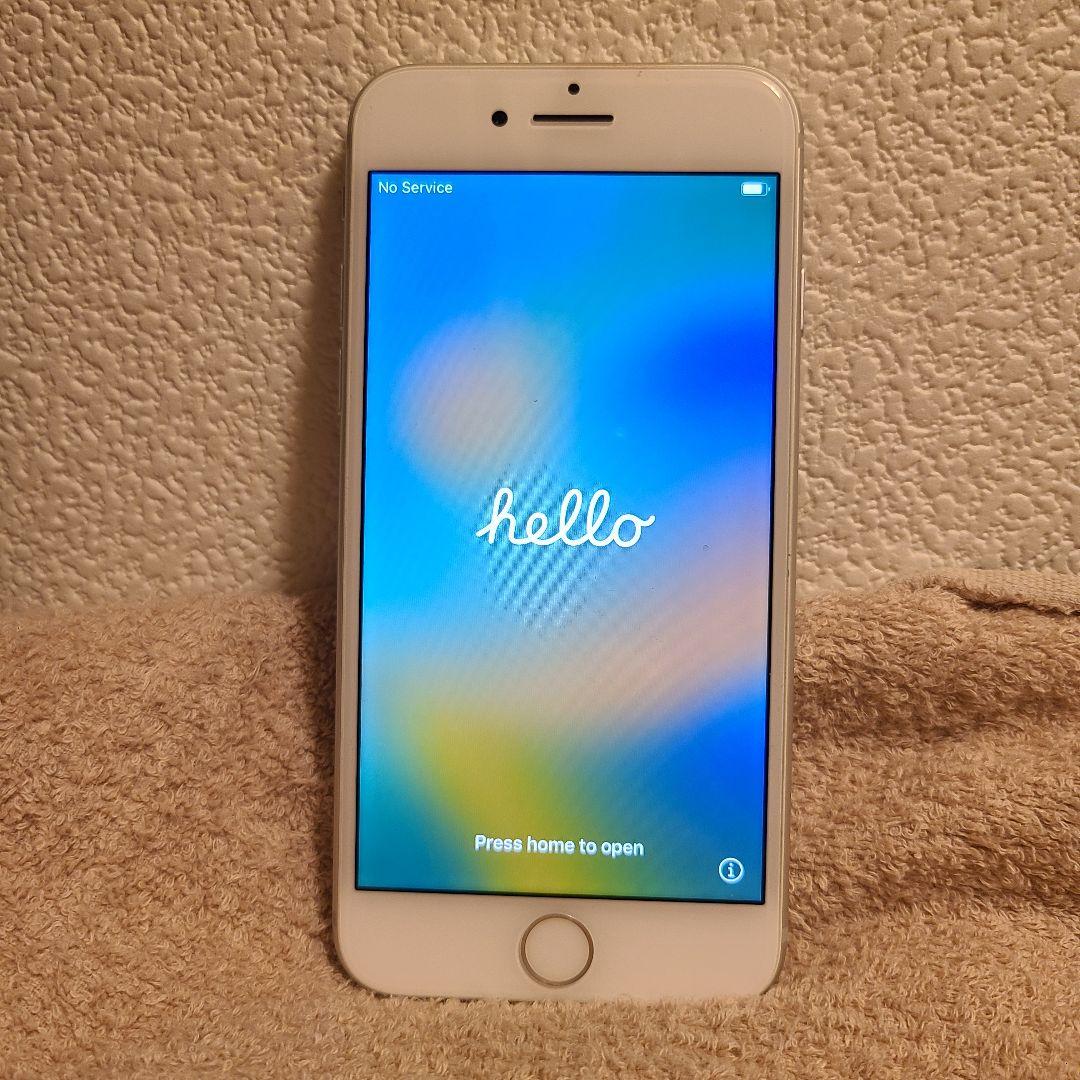 docomo iPhone 8 Plus 64GB シルバー SIMロックあり SIMロック解除済】docomo iPhone8 Plus 64GB A1898 (MQ9L2J/A