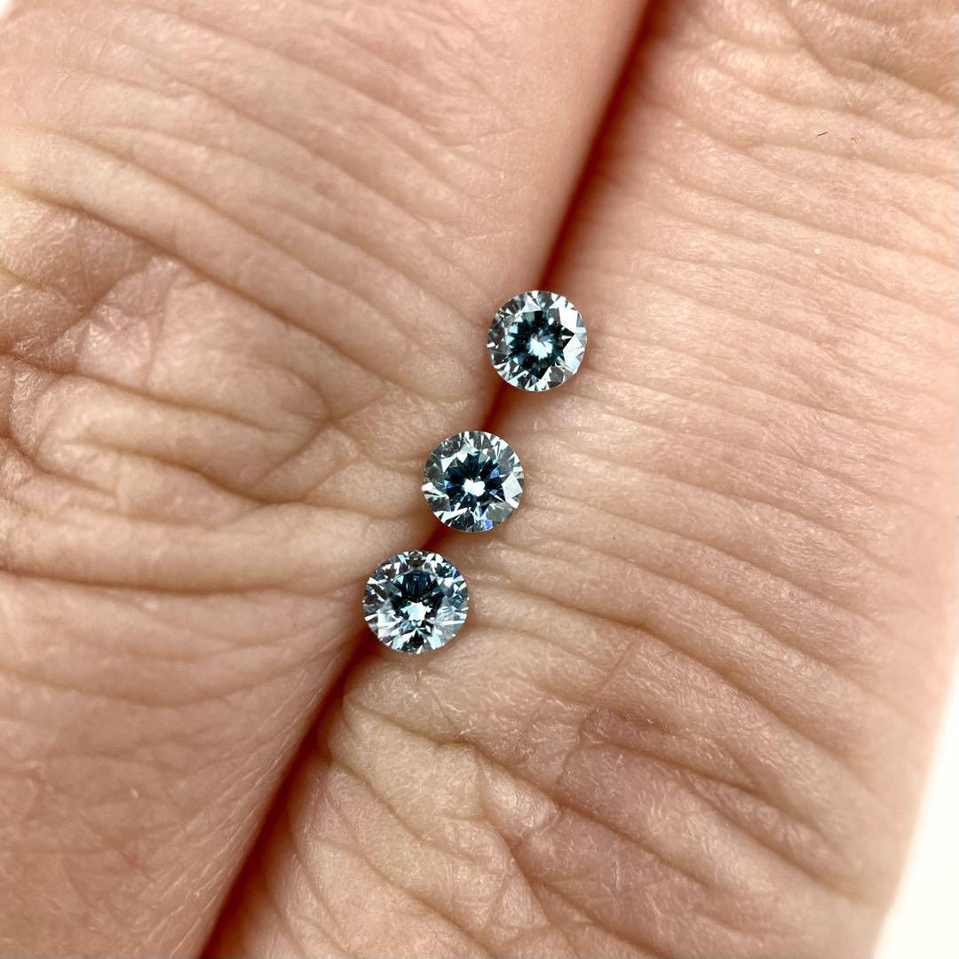 アイスブルー トリートダイヤモンド 3ピース 計0.248ct ルース