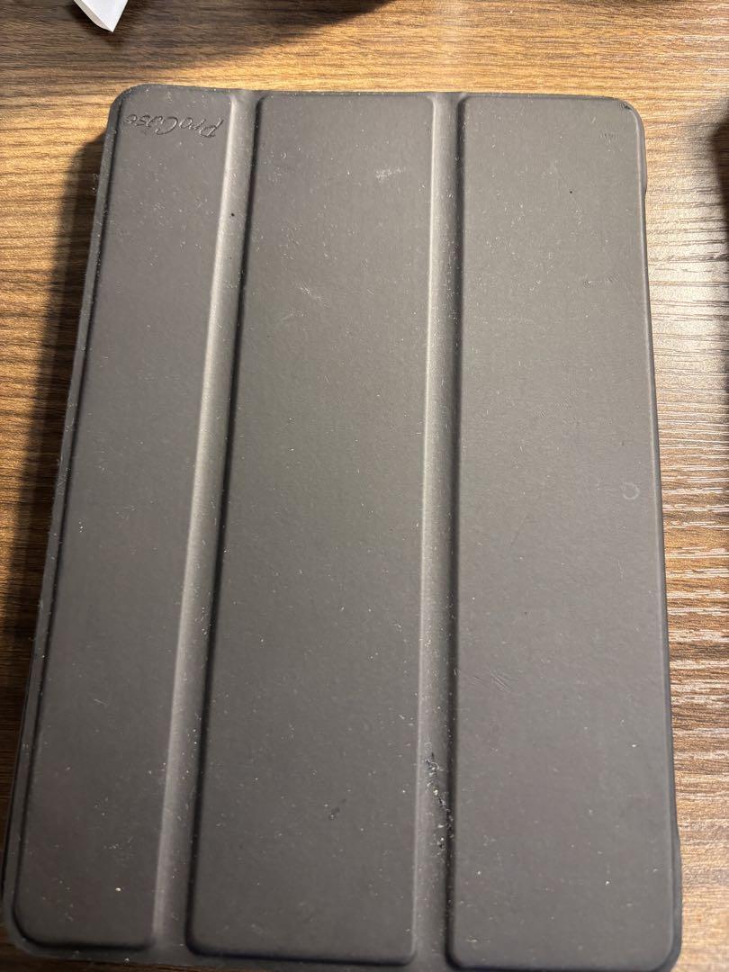 iPad mini4 32GB シルバー　ブラックケース付き