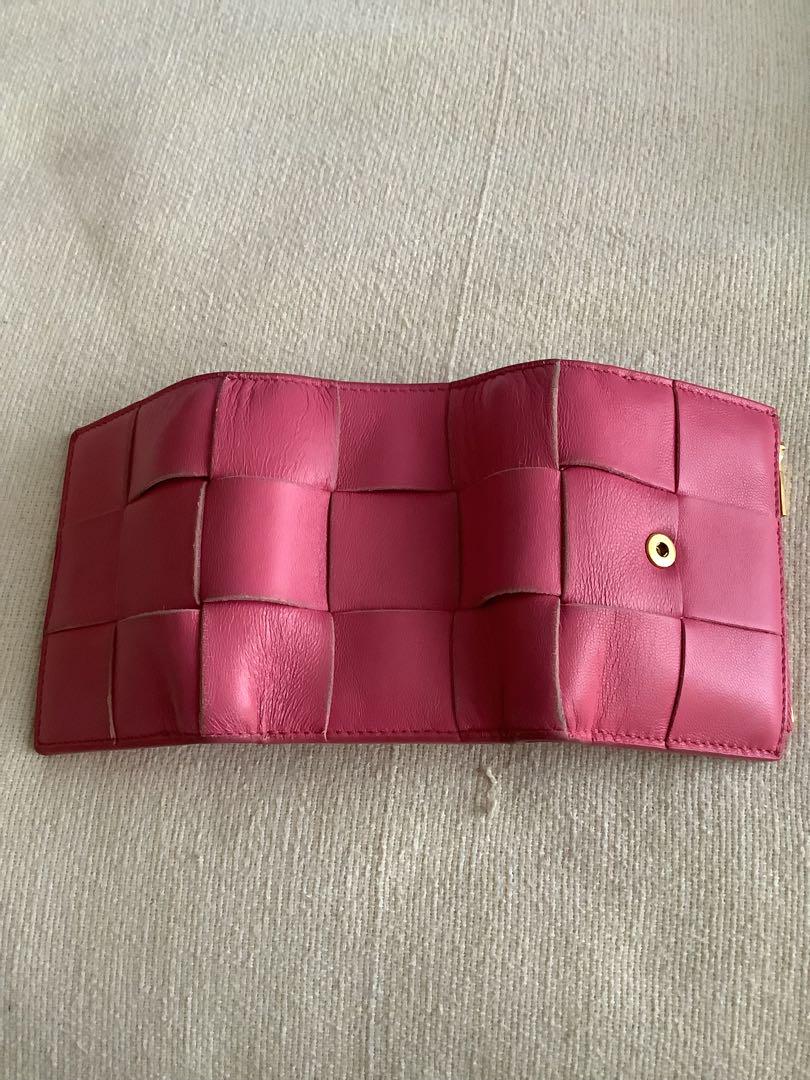 ボッテガ　ピンクレザー三つ折り財布