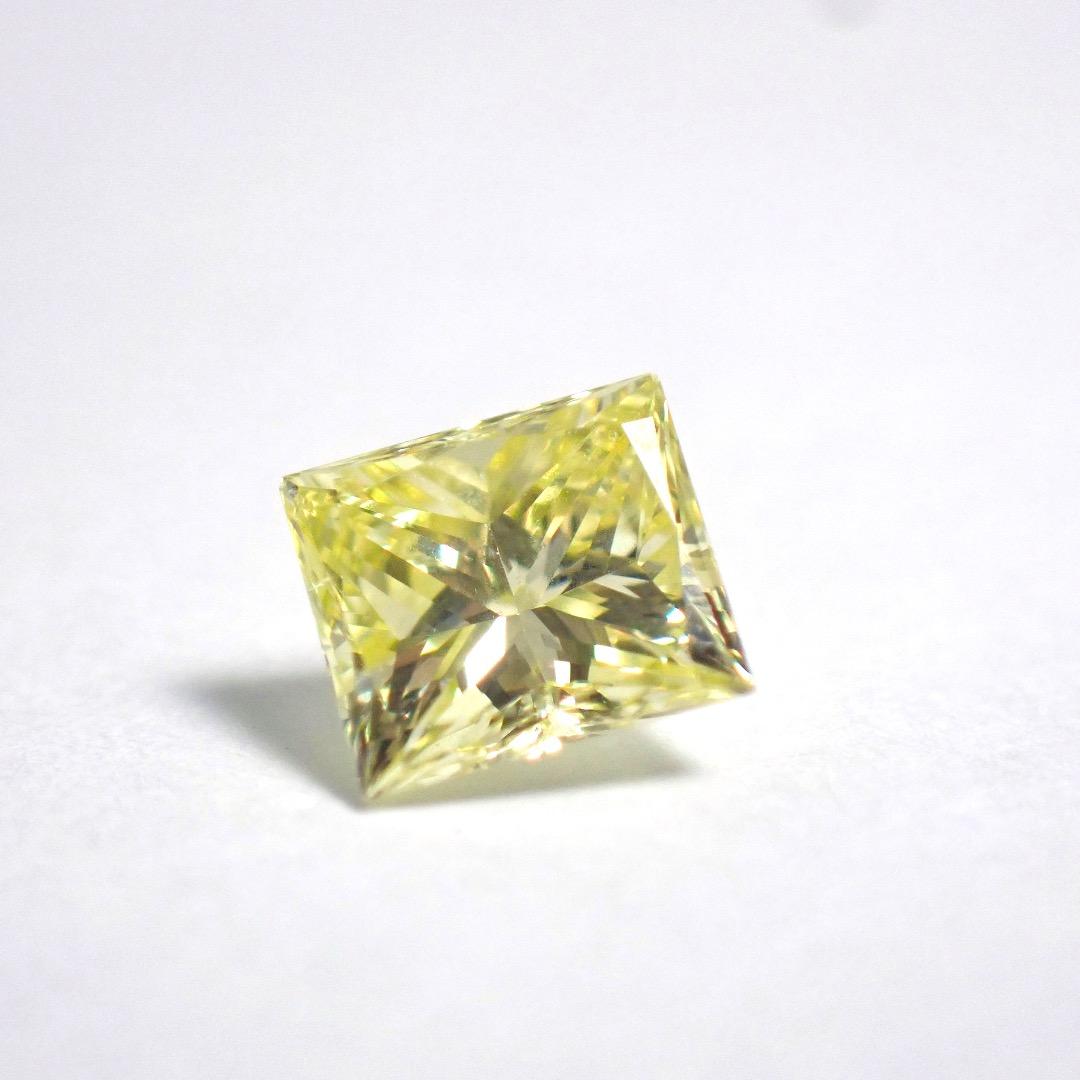 【特別価格】 0.290ct ファンシー イエロー ダイヤモンド ルース 裸石 【特別価格】 0.290ct ファンシー イエロー ダイヤモンド ルース 裸石