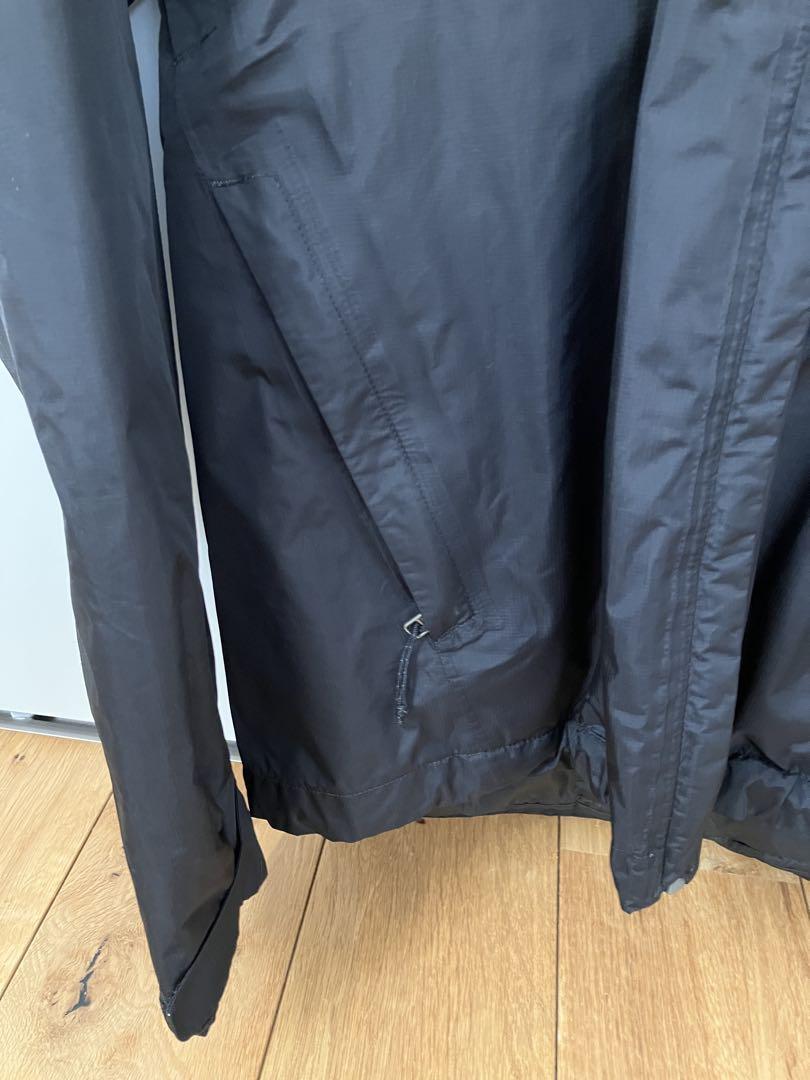 パタゴニア Patagonia インサレーテッドトレントシェル