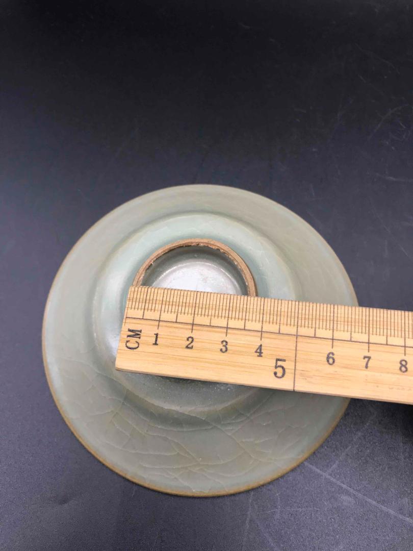 中国古美術　元から明時代　青磁　汝官窯皿　龍泉窯　茶道具　旧家蔵出し(A-33)
