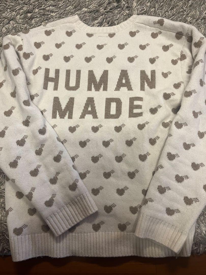 ヒューマンメイド　ニット