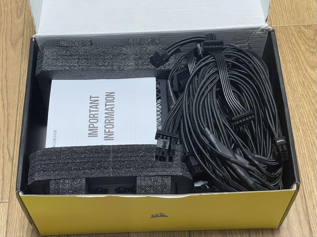 美品 CORSAIR RM1000x 1000W 電源ユニット ATX電源