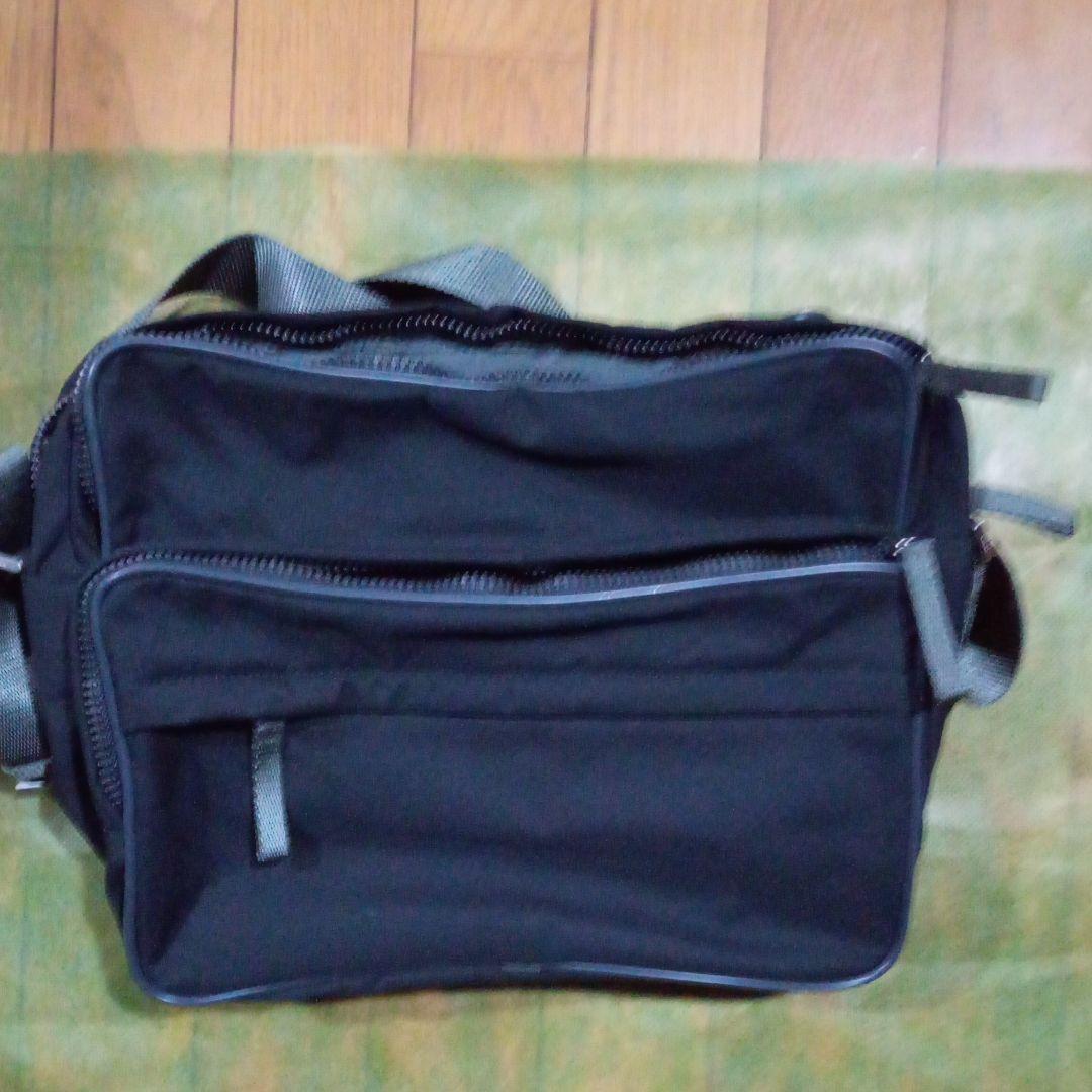 国産最新品 ショルダーバッグ プラダ DLy8a-m78047050116 黒 大得価定番