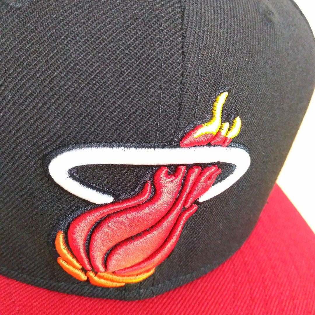 正規店低価 NEW ERA 未使用NBAヒート希少サイドパッチ海外限定キャップ刺繍レア赤黒 Br9it-m78048891067 大得価特価