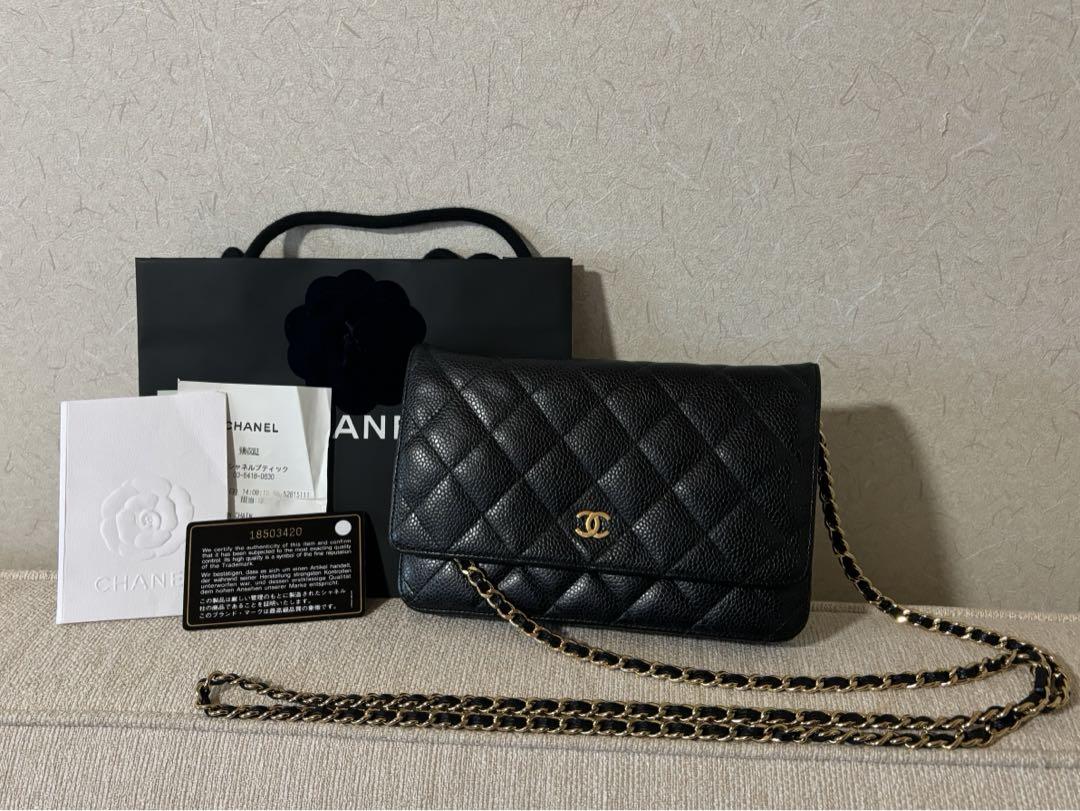 シャネル チェーンウォレット ゴールド金具