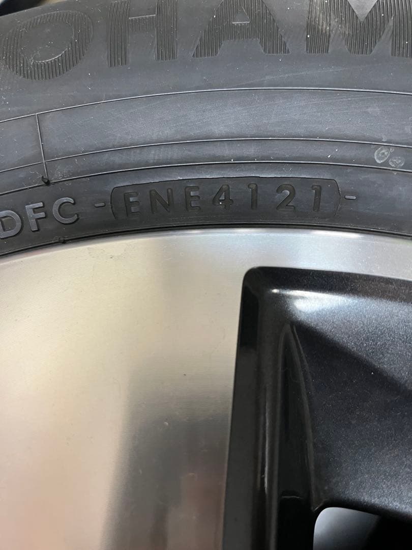 225/60R/17 スバル純正ホ付きタイヤ✖️4 バリ溝スタッドレスタイヤ 225/60R/17 スバル純正ホ付きタイヤ✖️4 バリ溝スタッドレスタイヤ