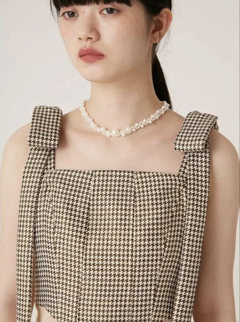 【新品未使用タグ付き】LILY BROWN ショルダーリボンワンピース
