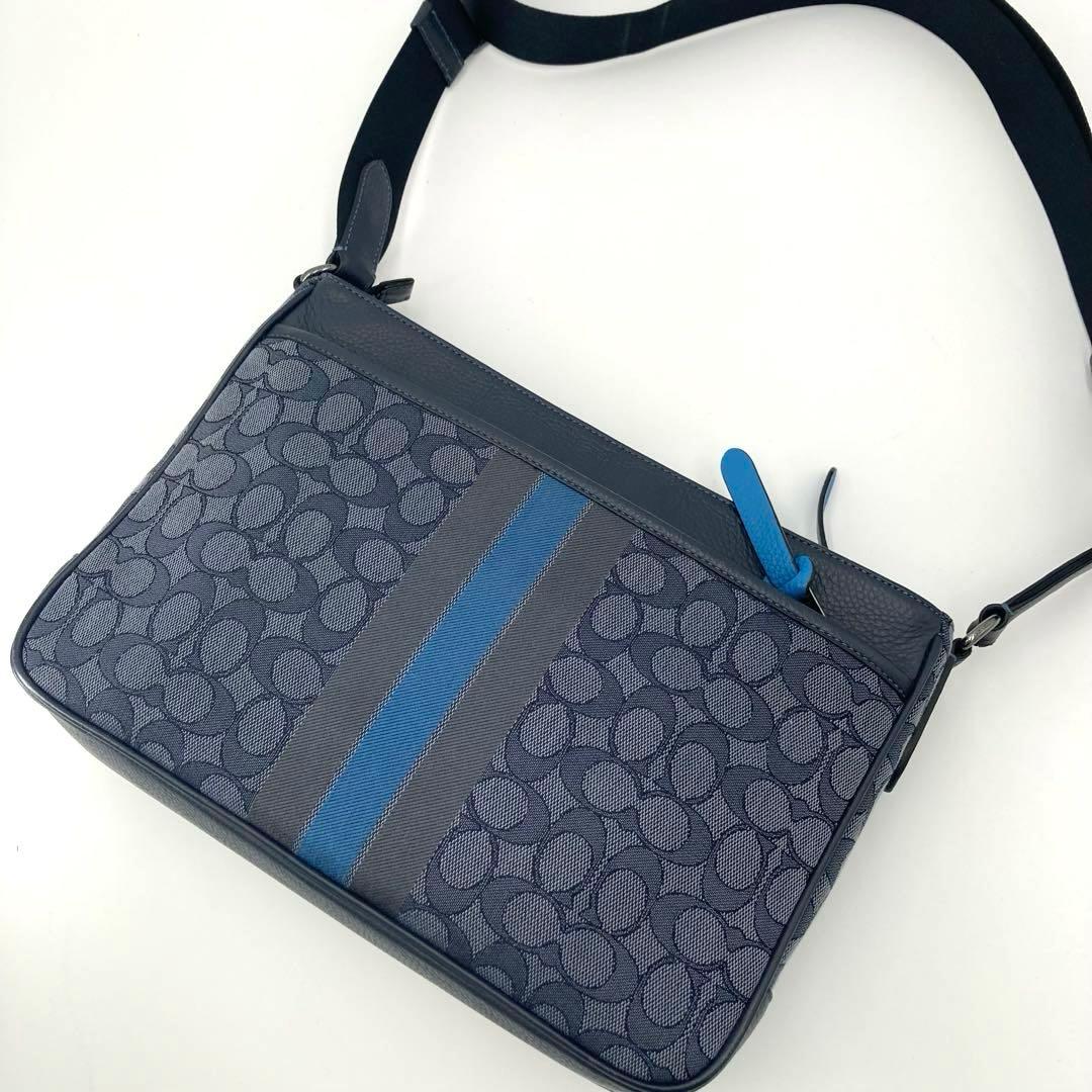 極美品✨COACH コーチ トンプソン メッセンジャーバッグ C5291 メンズ 極美品✨COACH コーチ トンプソン メッセンジャーバッグ C5291 メンズ