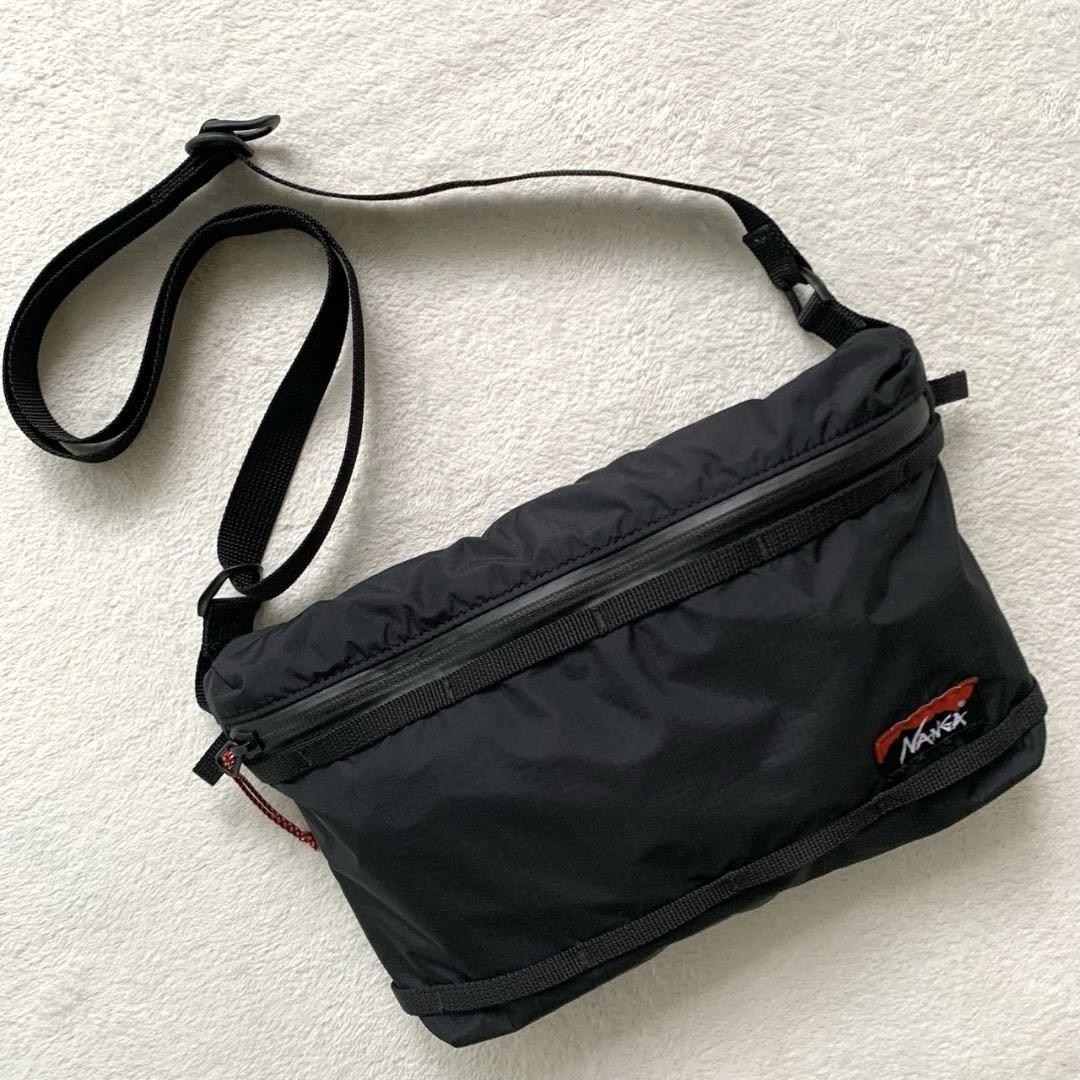 【美品】 NANGA オーロラテックス サコッシュ ブラック