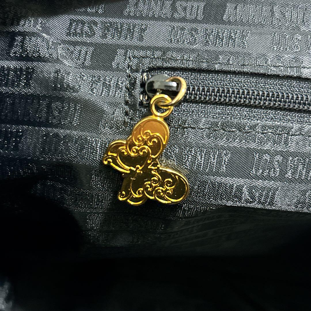 極美品 ANNA SUI ハンドバッグ フラップ ゴールド金具 e139