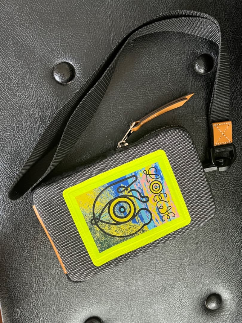 ロエベ Eye LOEWE Natureストラップ付 ポーチ グレー イエロー ロエベ