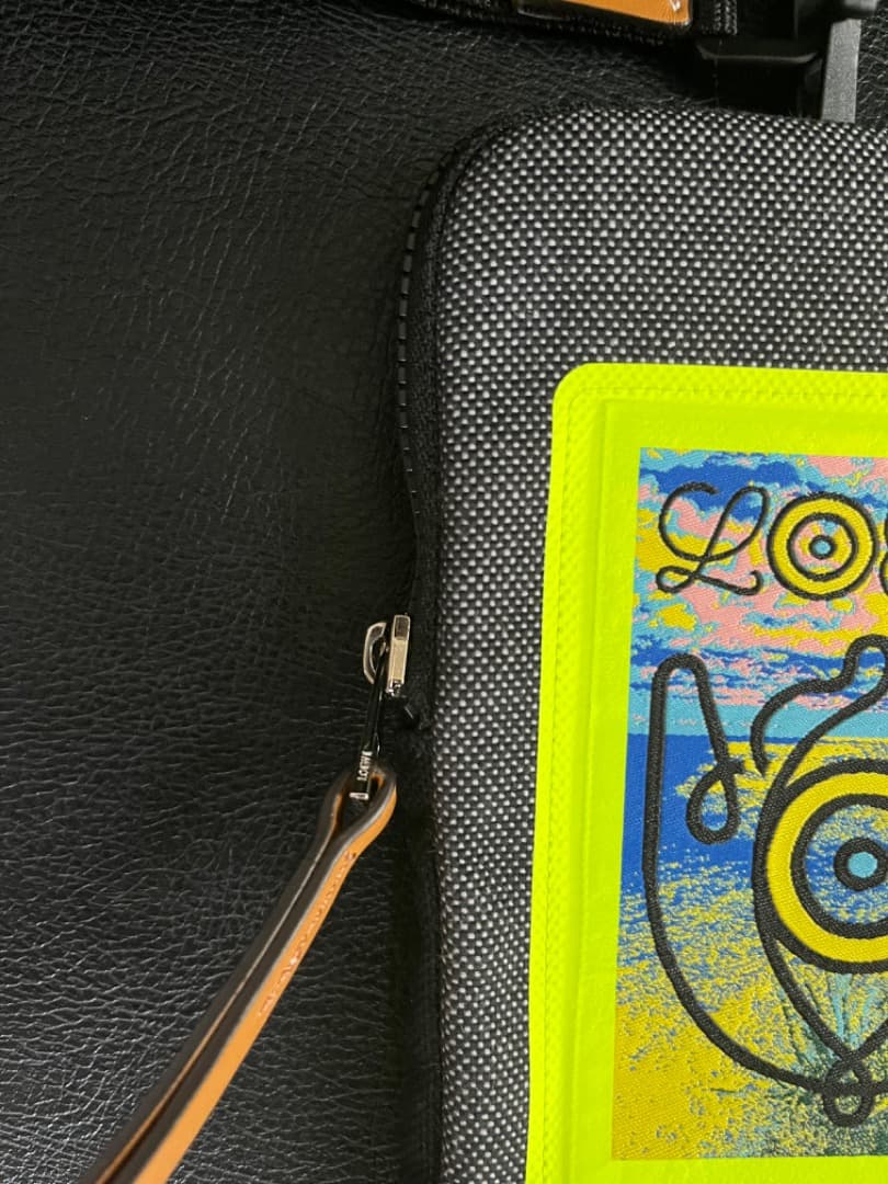 ロエベ Eye LOEWE Natureストラップ付 ポーチ グレー イエロー ロエベ