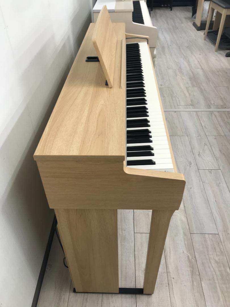 ★70413【電子ピアノ】KAWAI　CN201LO　22年製