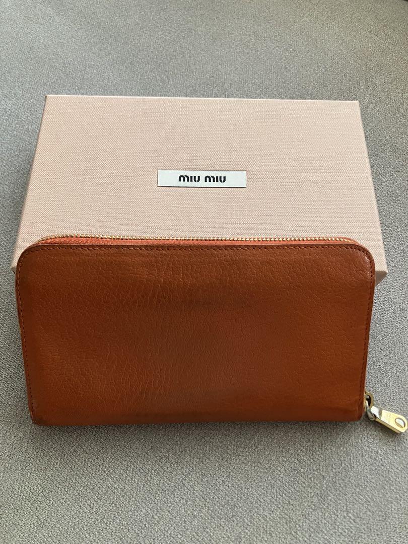 miumiu☆レザー長財布☆レアなマドラスシリーズ☆ゴートレザー☆パプリカカラー
