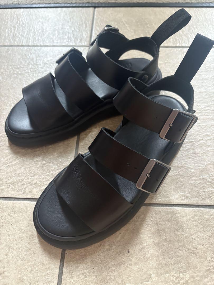 Dr. Martens グリフォン ブラック サンダル UK4