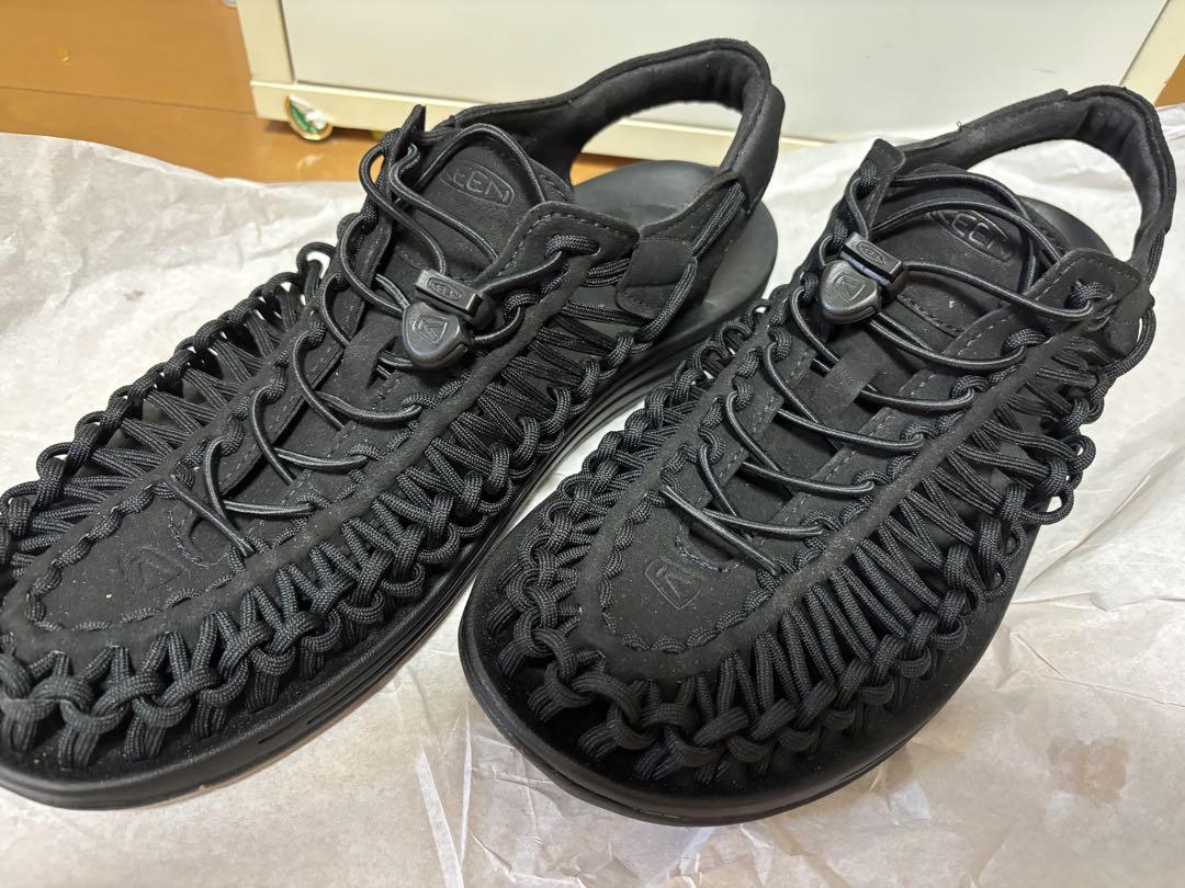 KEEN ブラック スポーツサンダル