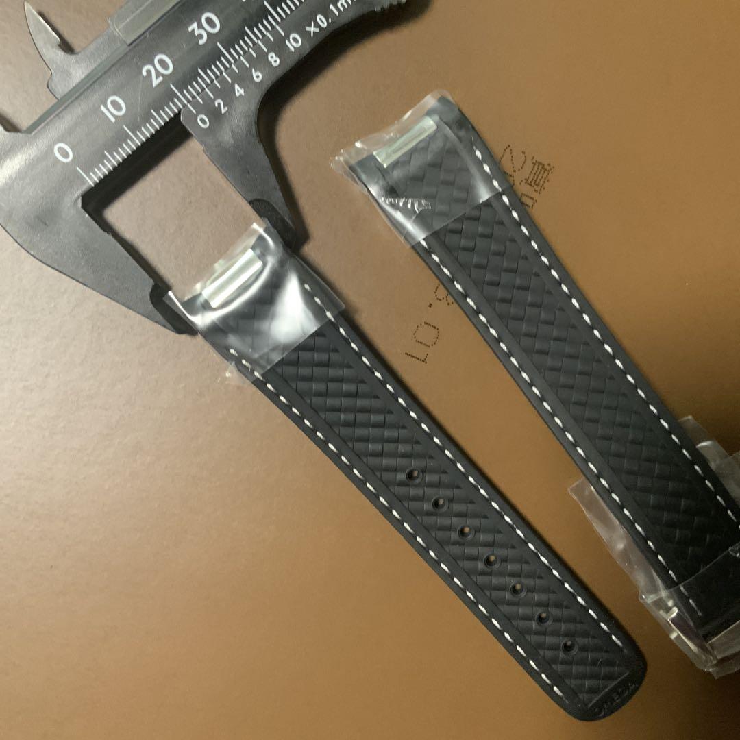 バックル付き