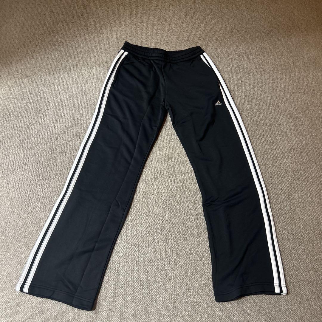 新品未使用　アディダス　adidas ウィメンズ　ジャージ　上下セット
