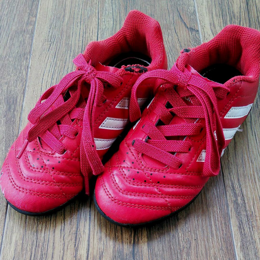 メルカリ Adidas アディダス サッカートレーニングシューズ 赤 17cm アディダス 800 中古や未使用のフリマ メルカリ Adidas アディダス サッカートレーニングシューズ 赤 17cm アディダス 800 中古や未使用のフリマ