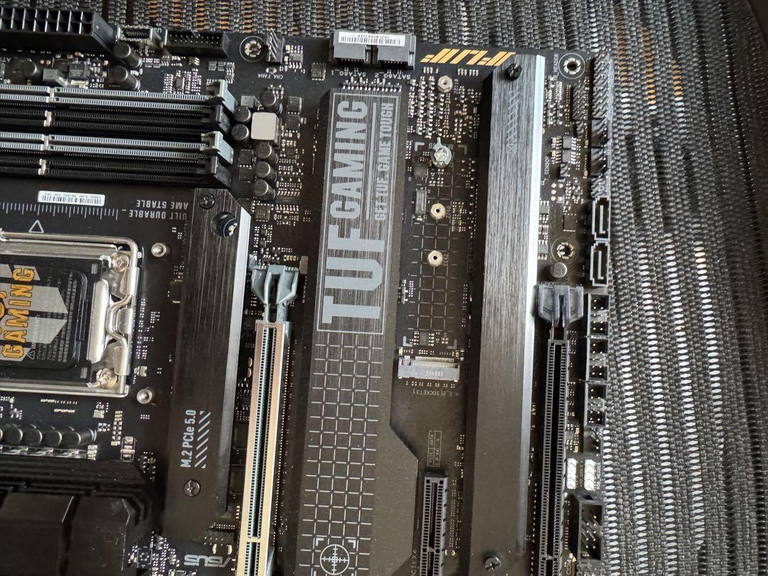 マザーボード ASUS TUF GAMING X670E-PLUS WIFI