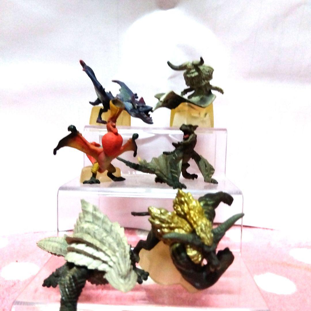 超人気高品質 モンスターハンター メルカリ - モンスター図鑑セット ゲームキャラクター