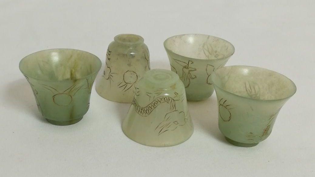 限定SALE格安 中国古玩 翡翠 煎茶碗 5客揃 czp0g-m78114608675 玉石 ヒスイ 在庫最新作
