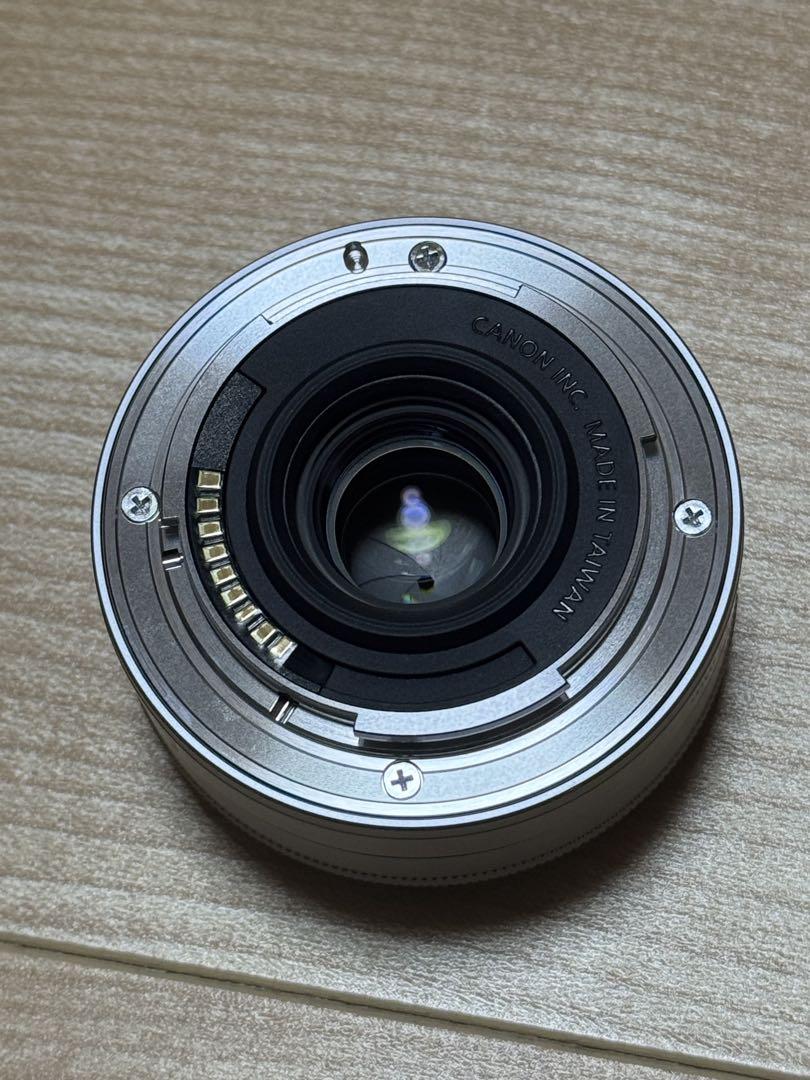 Canon EOS M100 2レンズ付き