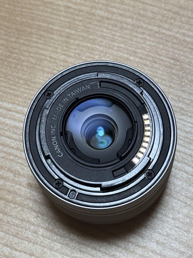 Canon EOS M100 2レンズ付き