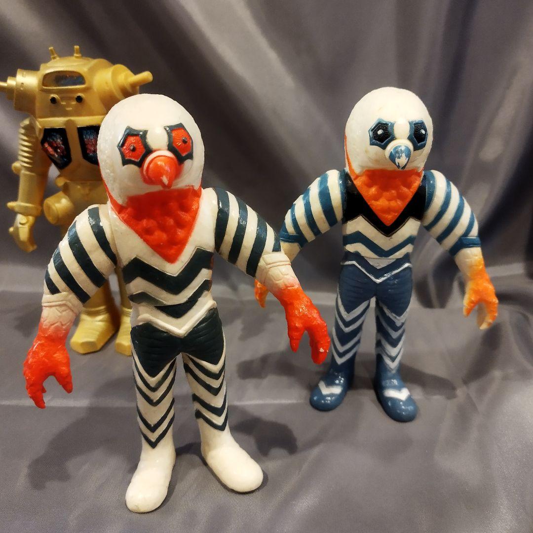 ウルトラ怪獣 1983年製 ソフビ人形 中古品9体セット - メルカリ