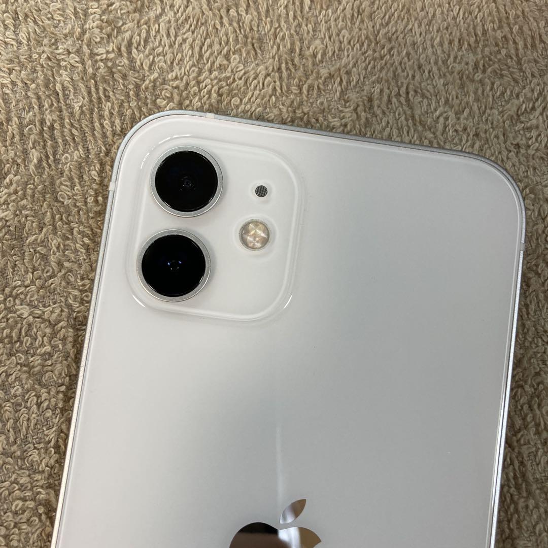 キズなし超美品SIMフリー★iPhone12 64GB★ホワイトバッテリー85%
