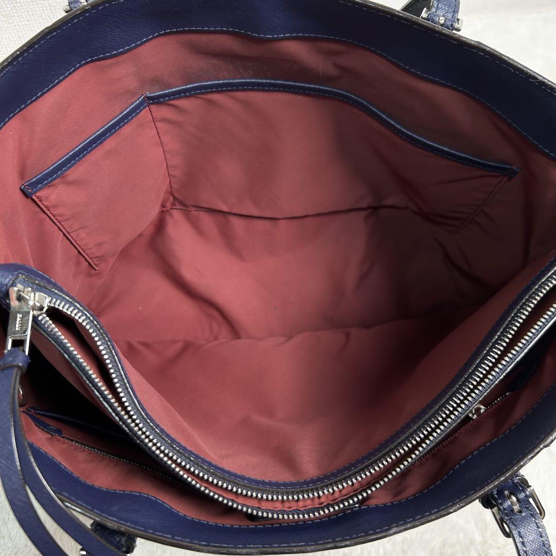 BALLY バリー　SUPRA 牛革　ストライプ　A4可　トートバッグ　ネイビー BALLY バリー SUPRA 牛革 ストライプ A4可 トートバッグ