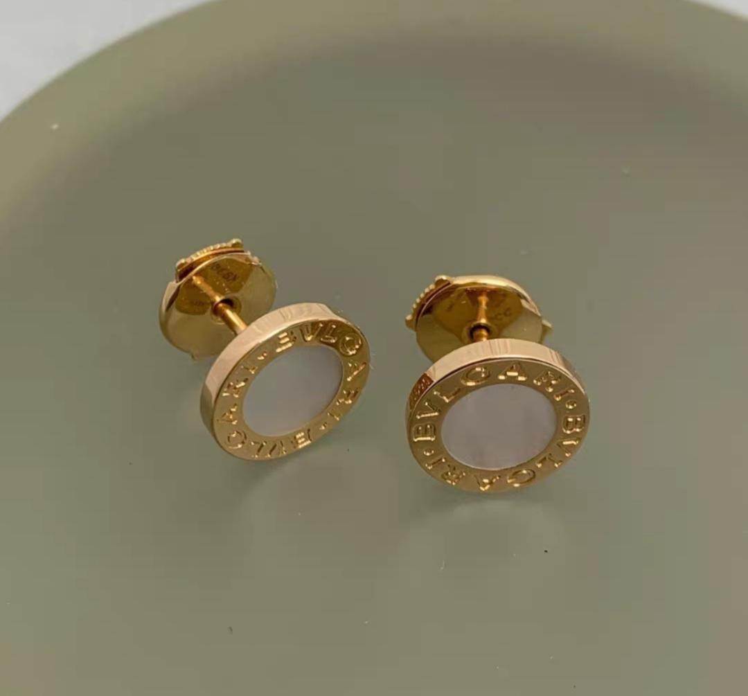 BVLGARI 750ゴールド ピアス(両耳用) BVLGARI 750ゴールド ピアス(両耳用)