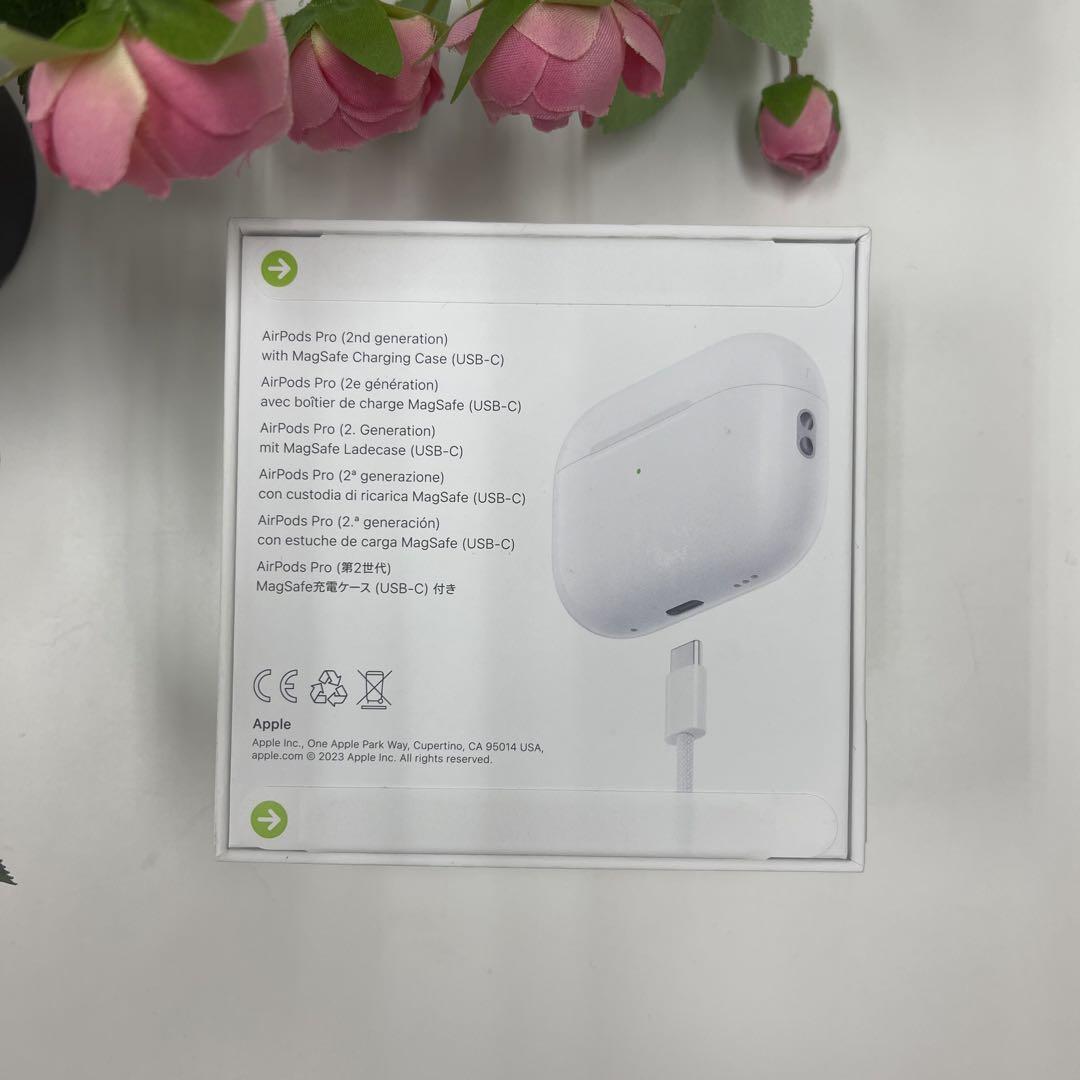 Airpods Pro (第2世代) Magsafe充電ケース(USB-C)村き Airpods Pro (第2世代) Magsafe充電ケース(USB-C)村き
