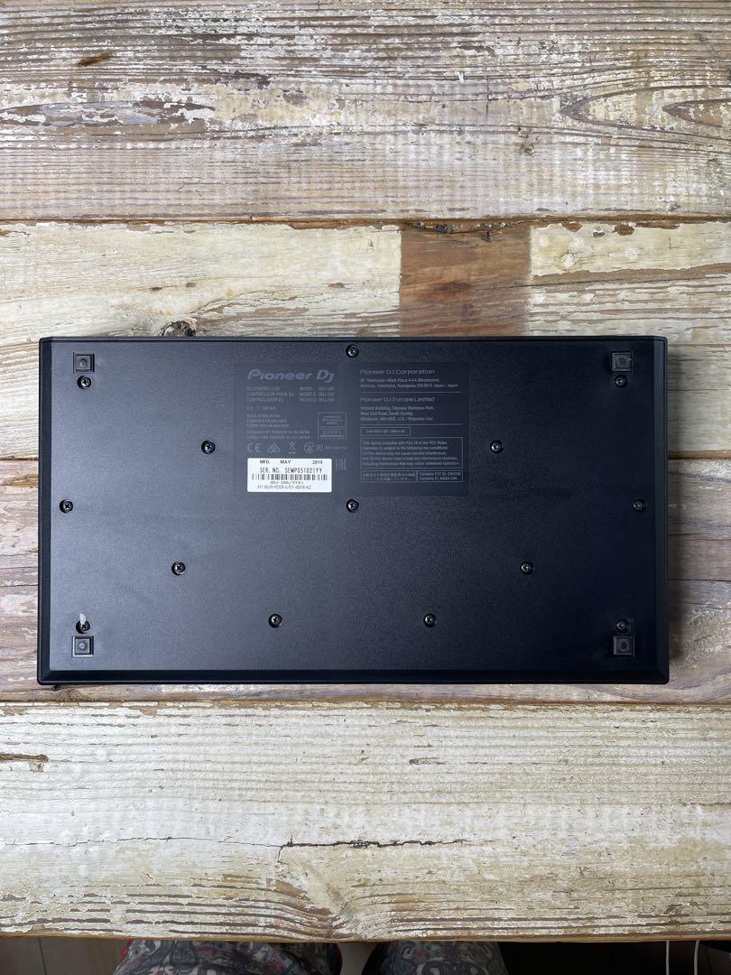 Pioneer DJ DDJ-200 スマートDJコントローラー【未使用・美品】