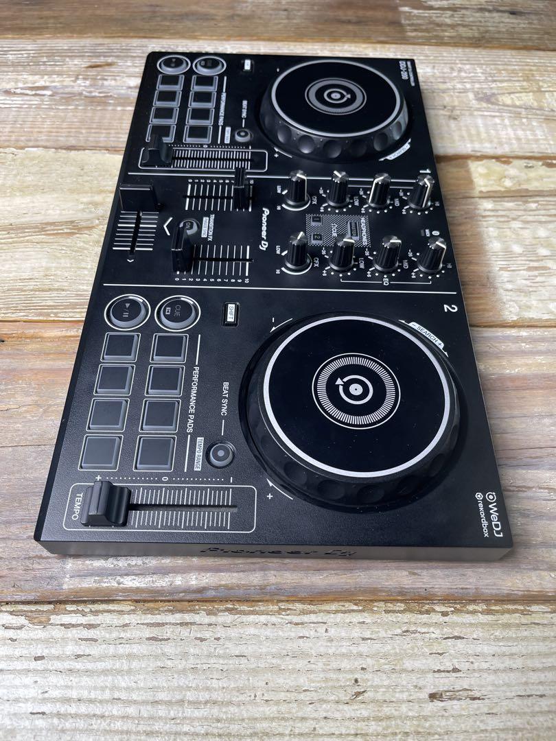 Pioneer DJ DDJ-200 スマートDJコントローラー【未使用・美品】