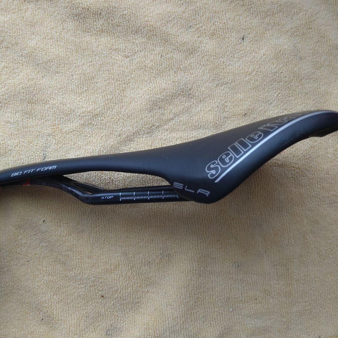 パーツ Selle Italia SLR Kit Carbonio Flow
