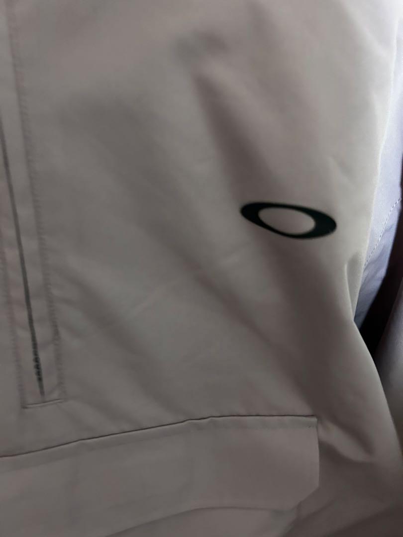 Oakley 薄紫 フード付きジャケット