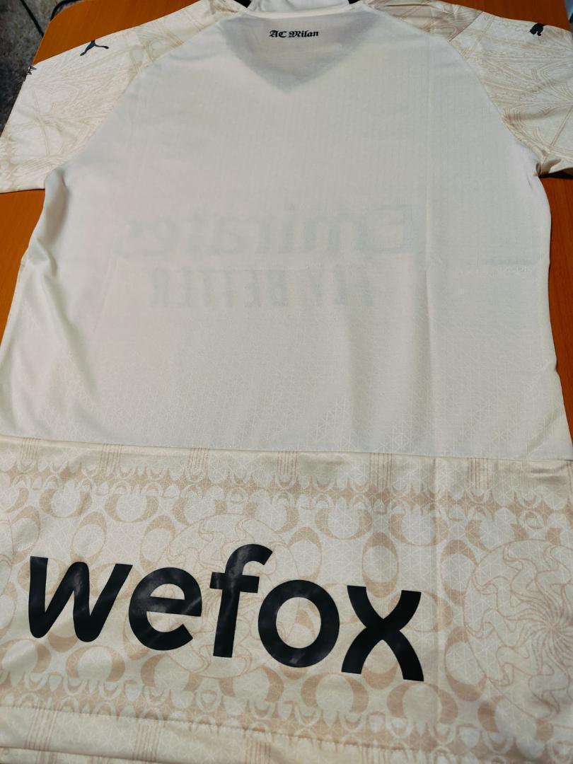 ACミラン 23/24 pleasures white XLサイズ