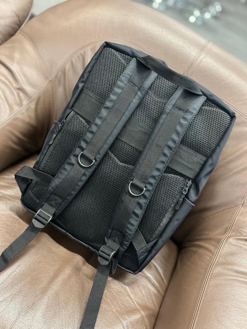 新品　ビジネスバッグ／通学リュック　男女兼用