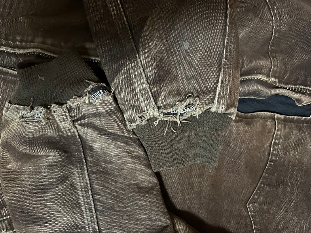 Carhartt サンタフェ XL ダークブラウン フェードジャケットUSA古着 Carhartt サンタフェ XL ダークブラウン フェードジャケットUSA古着
