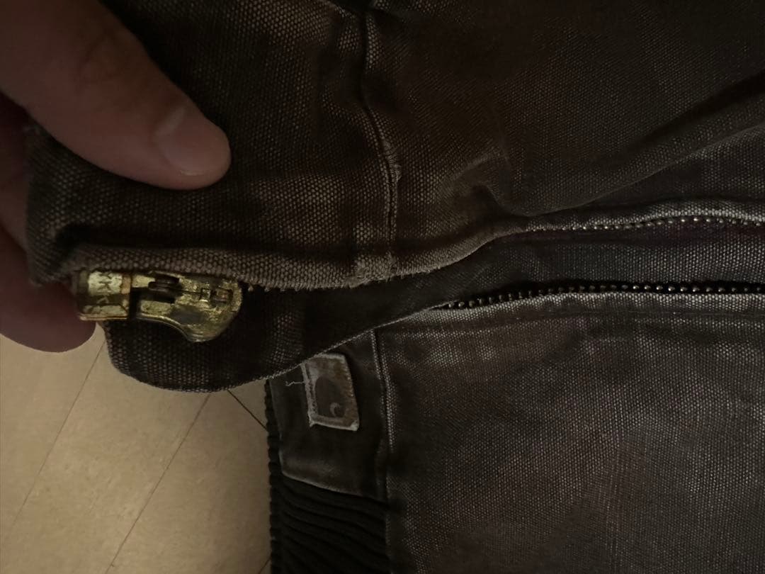 Carhartt サンタフェ XL ダークブラウン フェードジャケットUSA古着 Carhartt サンタフェ XL ダークブラウン フェードジャケットUSA古着