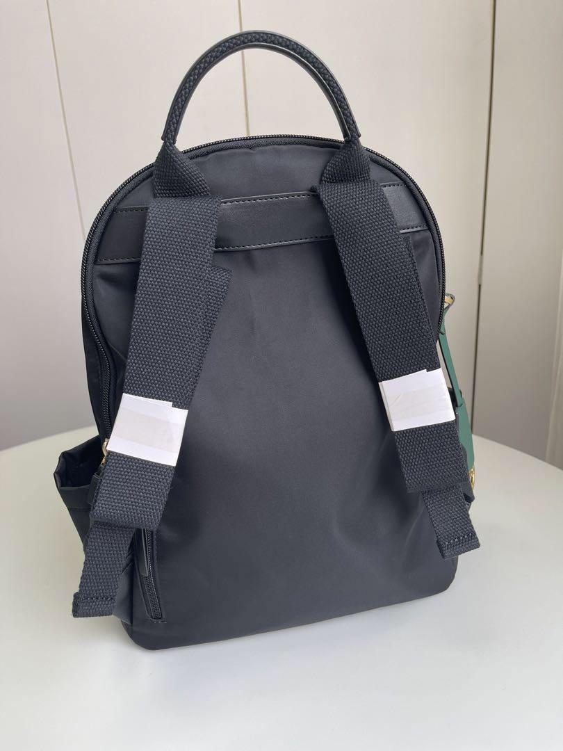 国内初の直営店 パイパー BURCH TORY 新品未使用 ジッパー ナイロン バックパック バッグ
