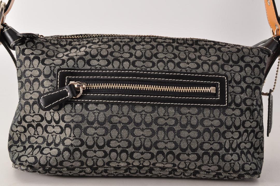 COACH　コーチ　アクセサリーポーチ　6332 美品 COACH コーチ 6332 アクセサリーポーチ ミニシグネチャー