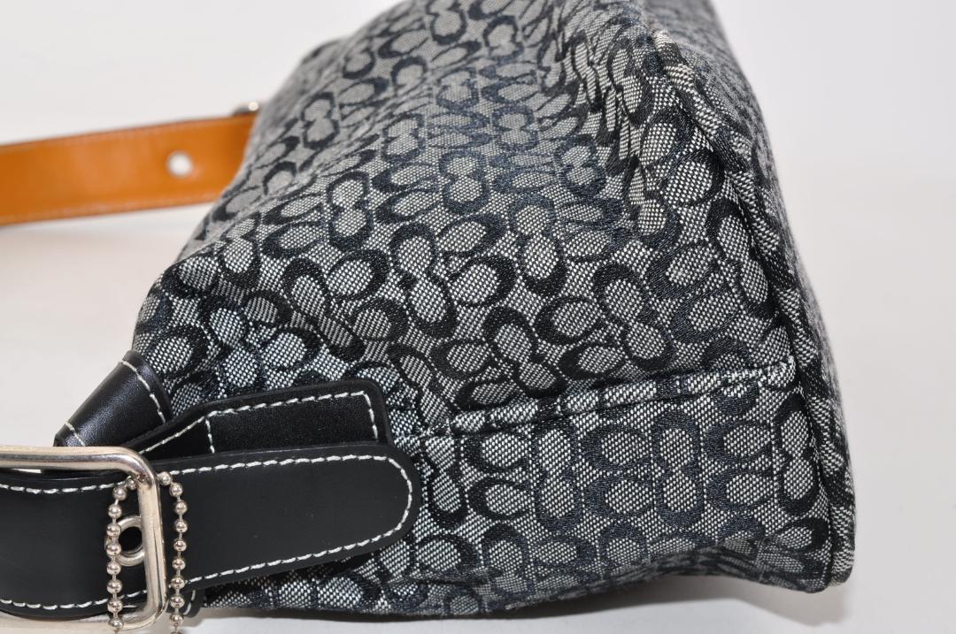 COACH　コーチ　アクセサリーポーチ　6332 美品 COACH コーチ 6332 アクセサリーポーチ ミニシグネチャー