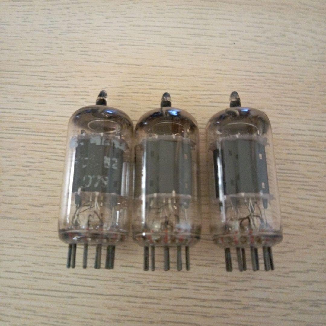 ECC82 3本